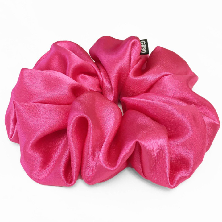 Óriás méretű, prémium minőségű, pink színű szatén selyem scrunchie / hajgumi. Átmérője kb. 16-17 cm