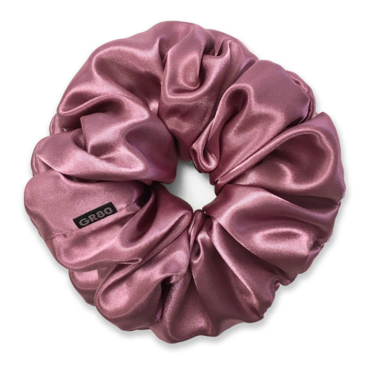 Óriás sötét mályva selyem hajgumi (scrunchie) prémium minőségű szaténból. Átmérője kb. 16-17 cm