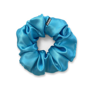 Ciánkék selyem hajgumi (scrunchie) prémium minőségű szaténból. Átmérője kb. 12 cm