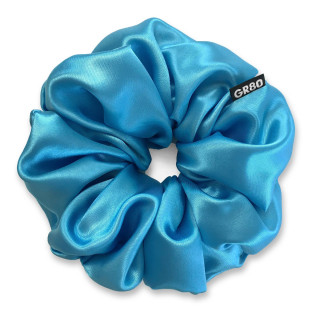 Óriás méretű, ciánkék színű szatén selyem scrunchie / hajgumi. Prémium minőségű! Átmérője kb. 16-17 cm