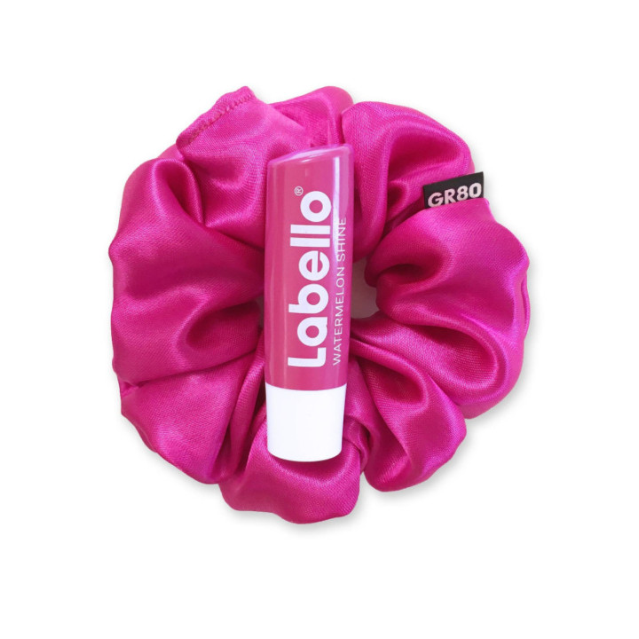 Prémium minőségű, magenta (ciklámen) színű szatén selyem scrunchie / hajgumi. Átmérője kb. 12 cm