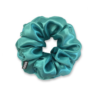 Prémium minőségű, türkiz színű szatén selyem hajgumi / scrunchie. Átmérője kb. 12 cm