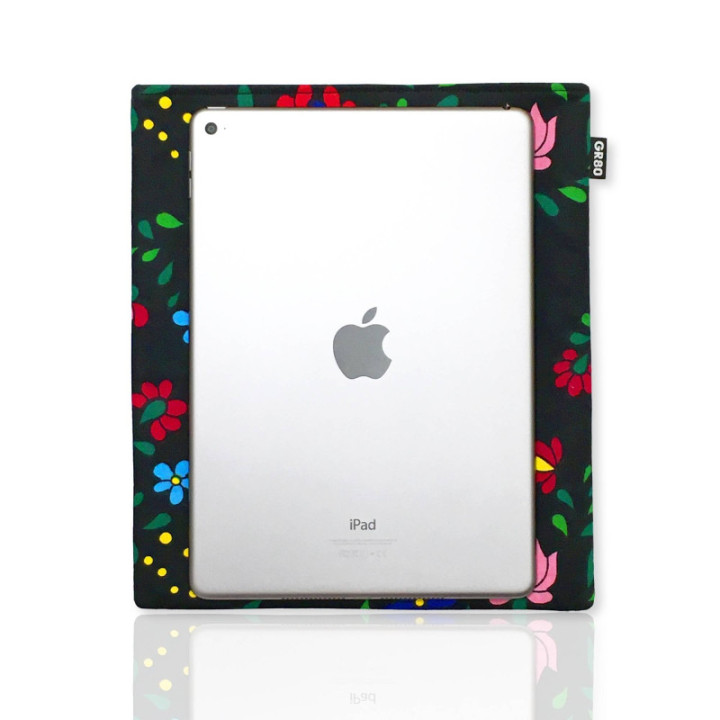 iPad védőtok, tablet tartó huzat, e-book táska béléssel. Könyvtok, matyó kalocsai mintával
