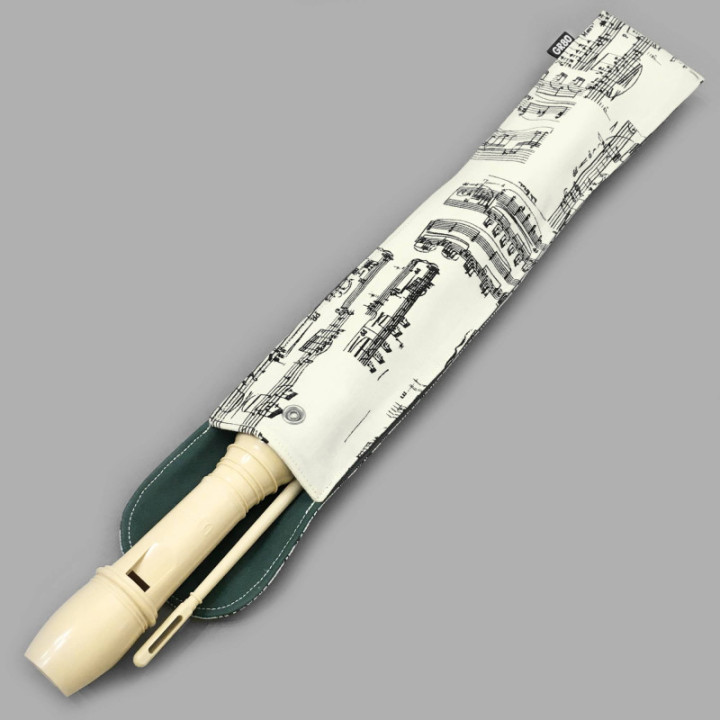 Minőségi furulyatartó tok erős béléssel, szoprán furulyához. Made in Hungary. Kiváló védelem a hangszernek