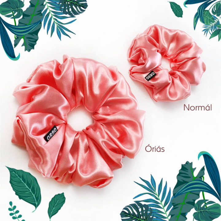 Lazac színű scrunchie hajgumi minőségi szatén selyemből. Normál standard és óriás XL méret