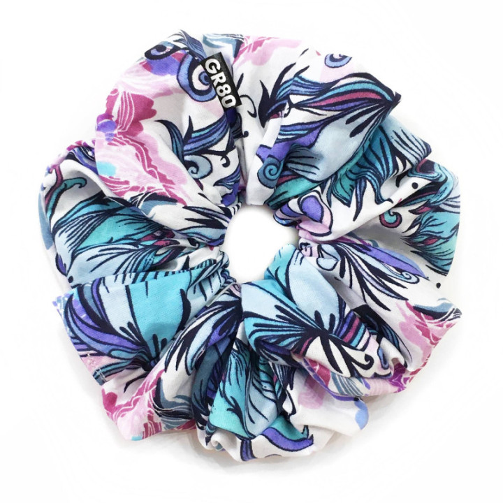 XXL méretű, türkiz virág mintás textil hajgumi. 100% pamut scrunchie